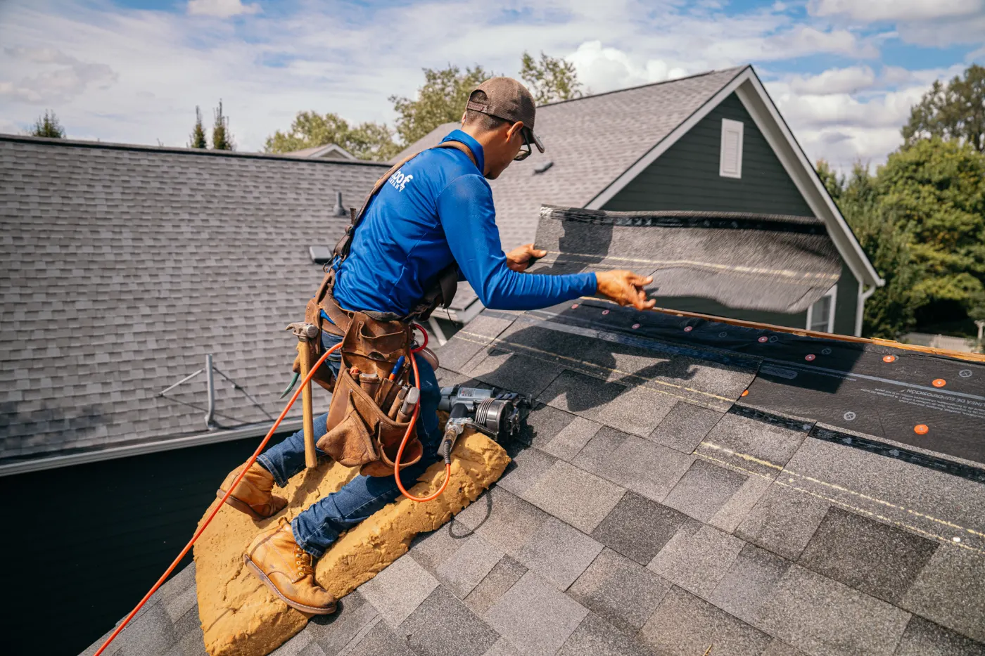 Manufacturer-certified roof installation in Jasonville